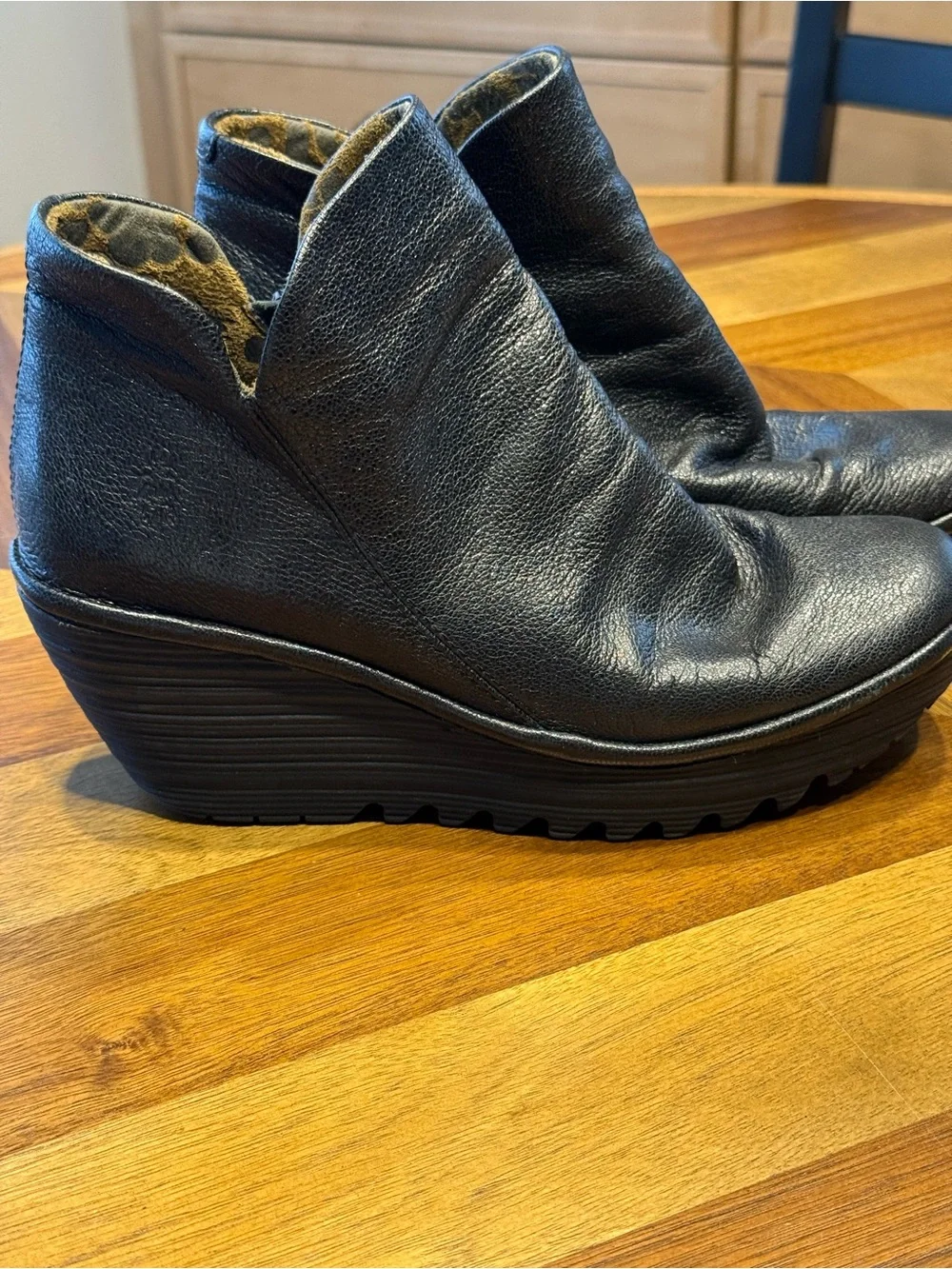 Fly London YIP Wedge Booties Black Leather size 39